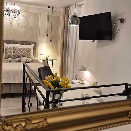 Studio Apartment Lily Rovinj Extérieur photo