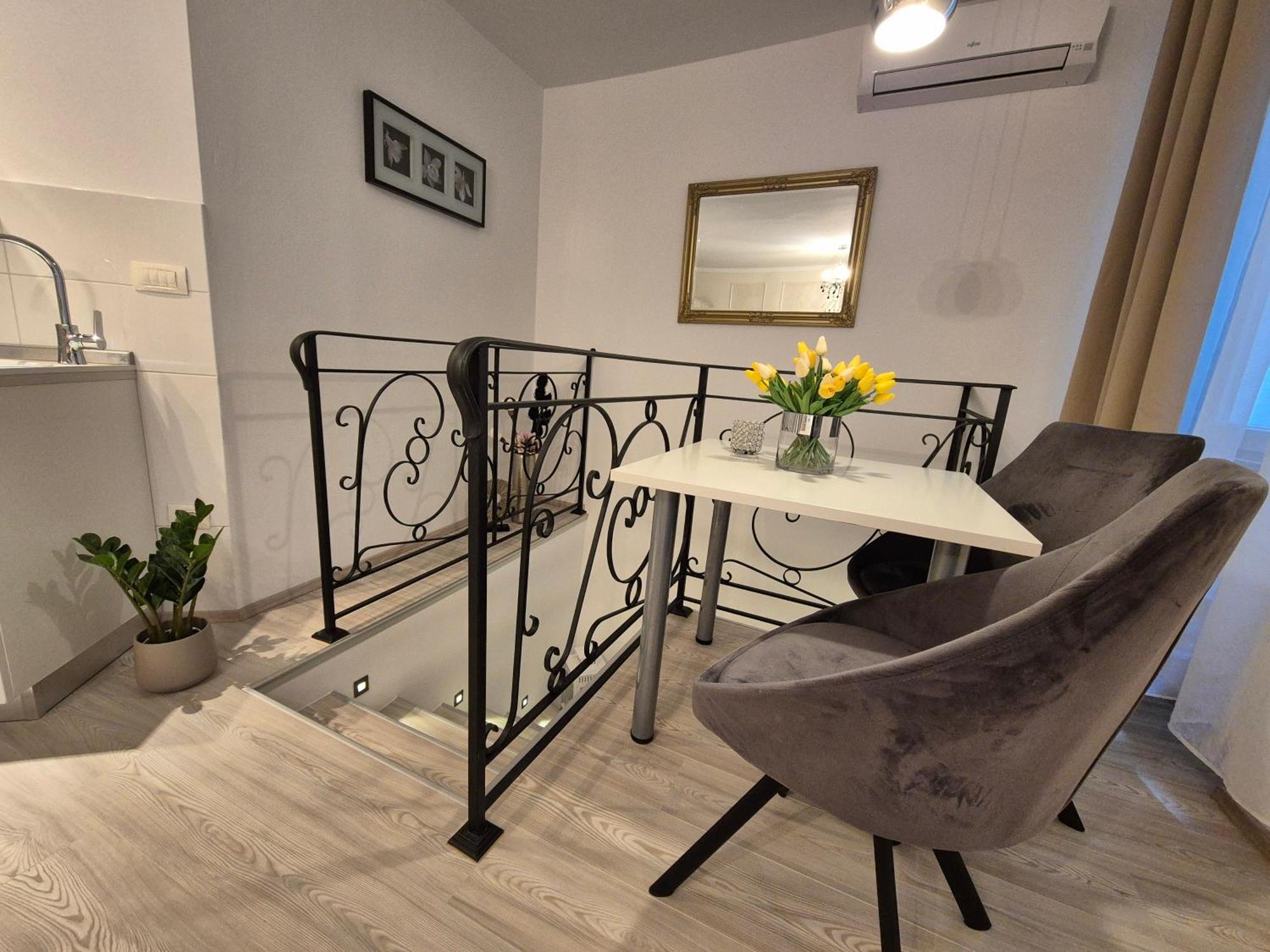 Studio Apartment Lily Rovinj Extérieur photo